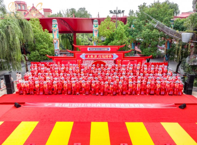 1428193817405523.png 公募大咖展望明年行情 最可能赚盈利稳定的钱