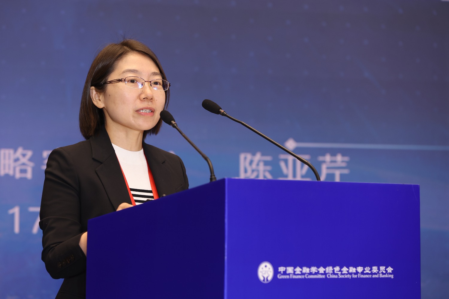 陈亚芹.jpg 陈亚芹.jpg