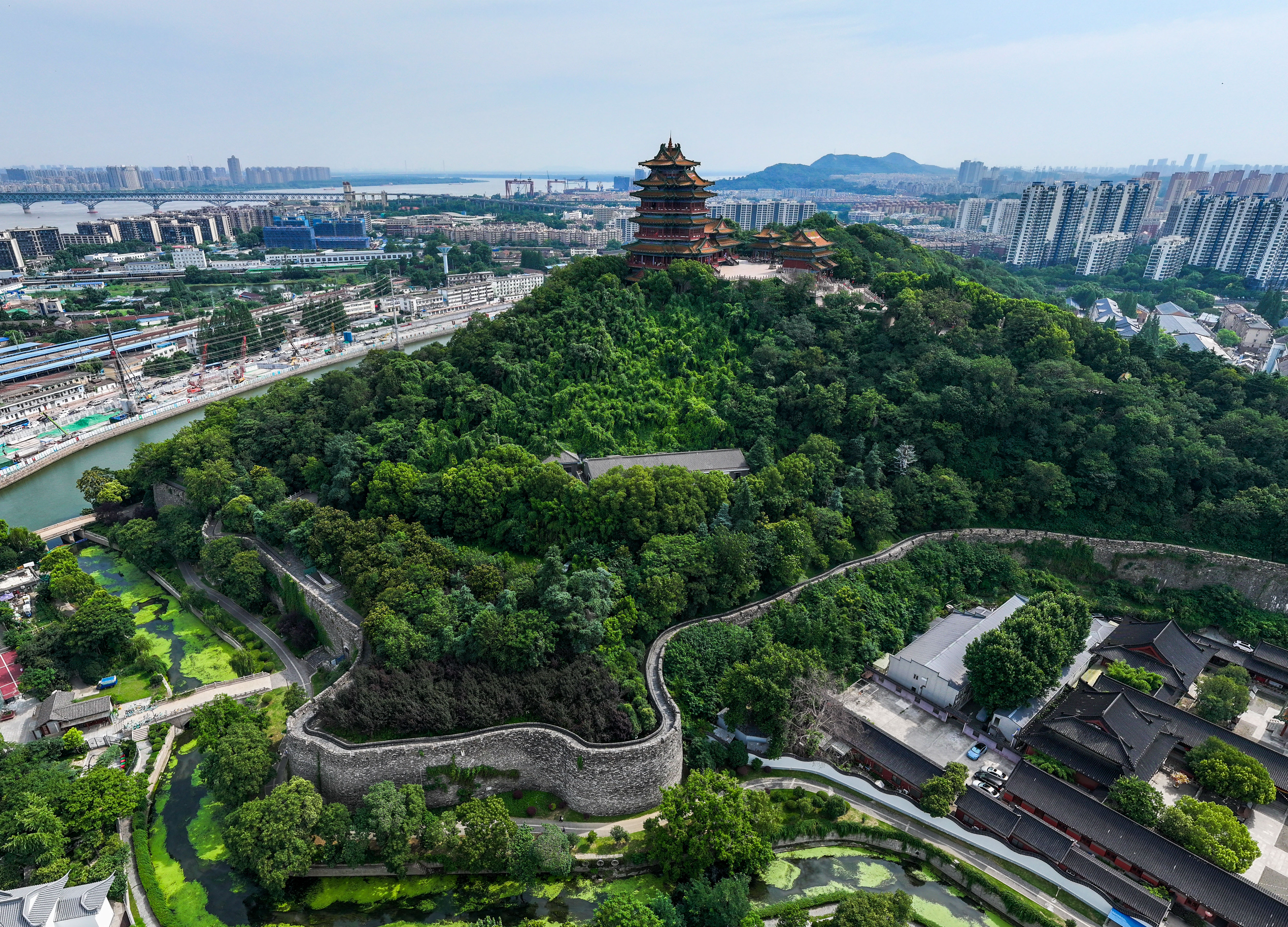 (社会)(16)天空之眼瞰祖国——飞阅南京_01.jpg (社会)(16)天空之眼瞰祖国——飞阅南京_01.jpg