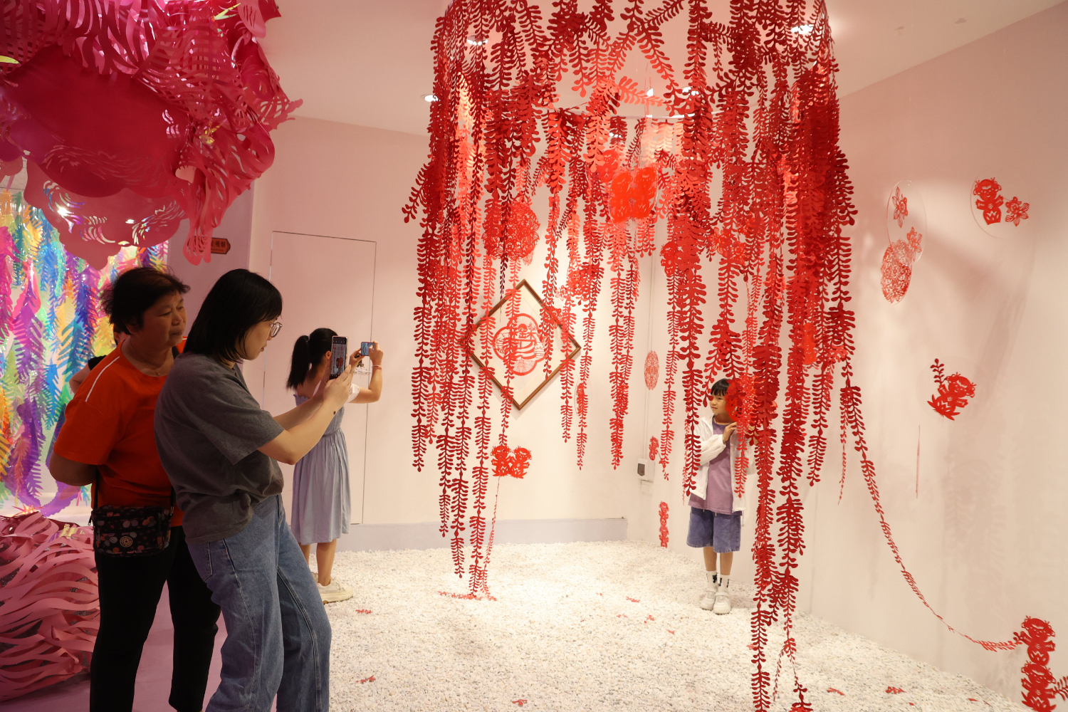 剪纸_proc.jpg 剪纸_proc.jpg