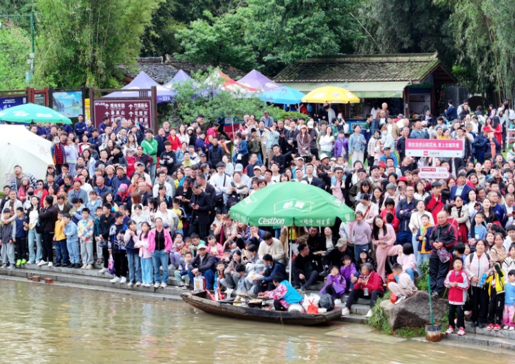 222.png 1d8d989b19e4433885b82a93f764be32.png