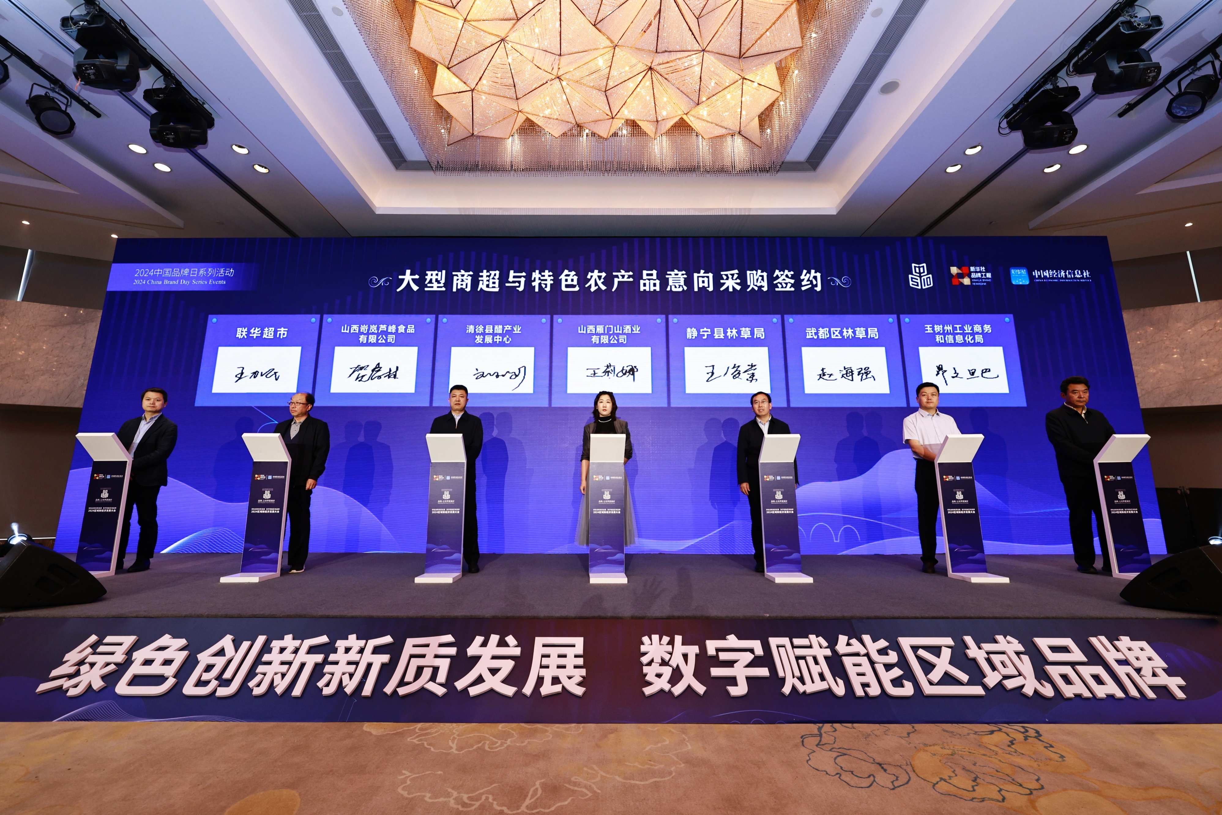 3.jpg 1493bd6b44914beca95f91451a549d74.jpg