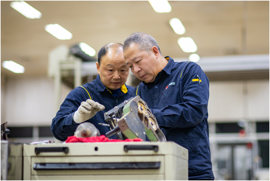 1106bd07f05547339a1b39d1543fb12e.png 1106bd07f05547339a1b39d1543fb12e.png