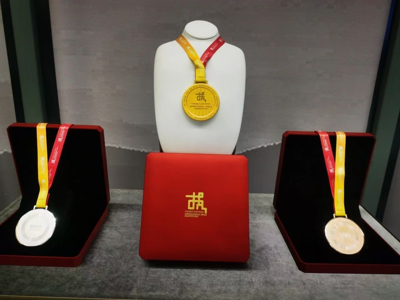 微信图片_20240527170820.jpg 9e53882490dd4753a4447cb353ef6a23.jpeg