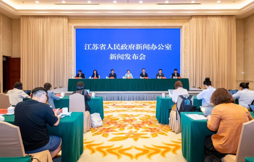 图片1.png 8b8d1e252cc343c0b7f41ef5993de9da.png