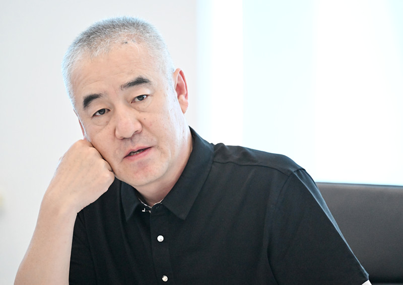 李伟_副本.jpg 98bed11ab6d94415bced85f620b3ba4d.jpeg