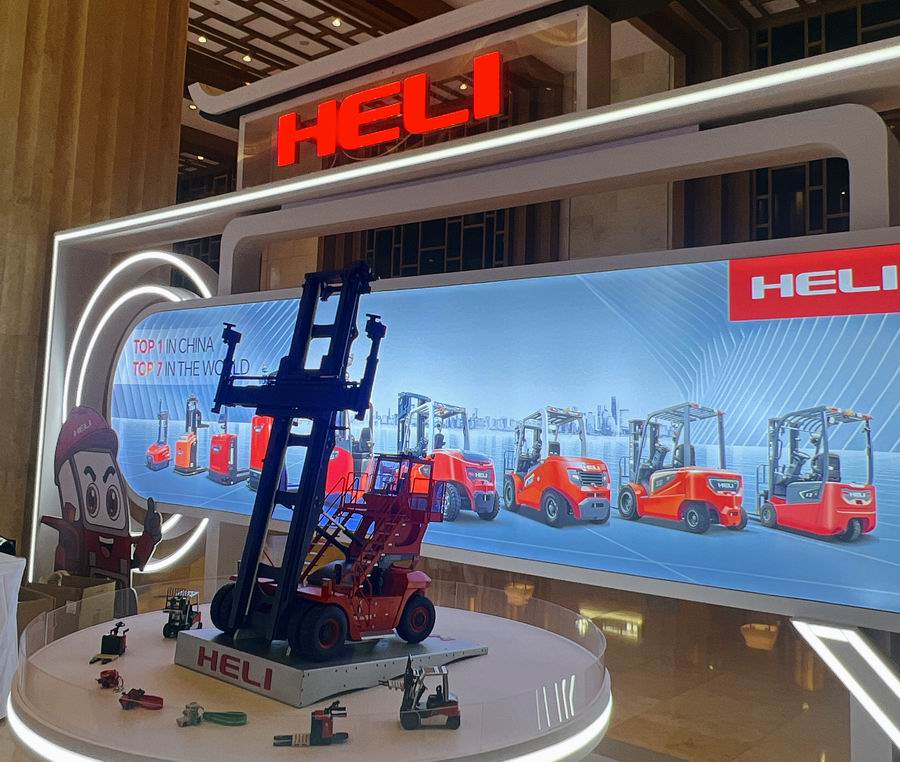 1.jpg 78ebd66fb35f4f80a536aa426e3ca549.jpeg