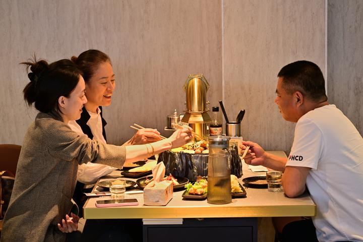 10.jpg 05db52cbf3c44e4da40b6301ec23f8a4.jpeg