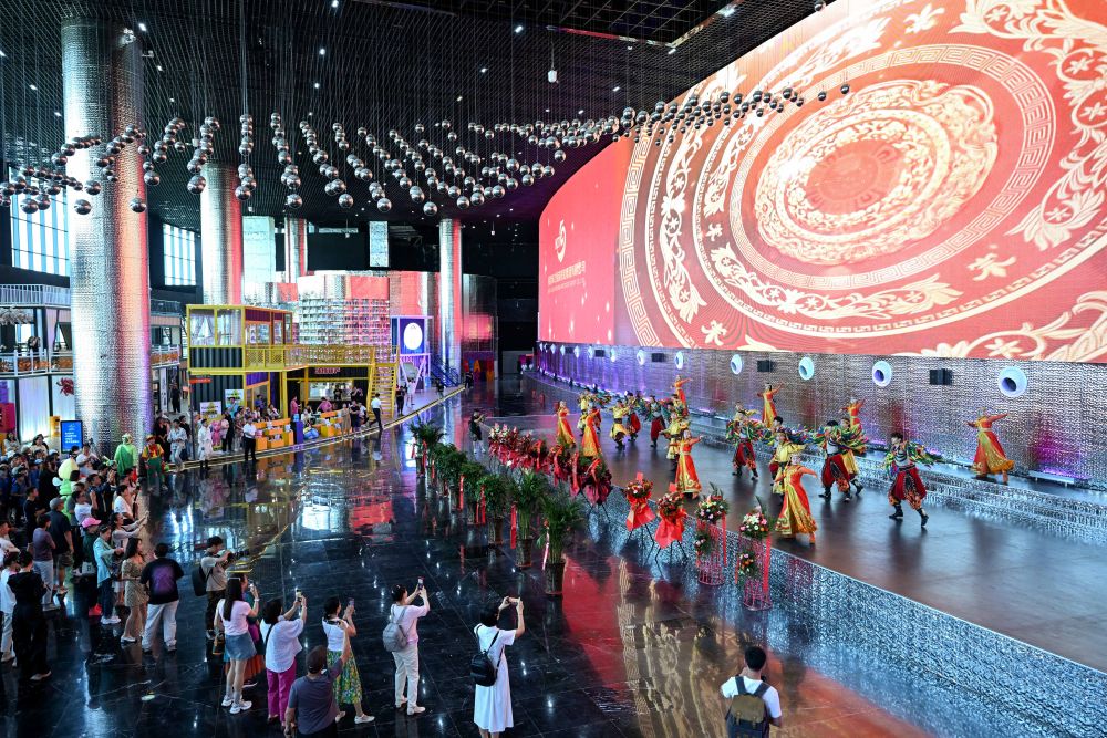 GnmfshC007054_20240627_CBMFN0A002.jpg GnmfshC007054_20240627_CBMFN0A002.jpg