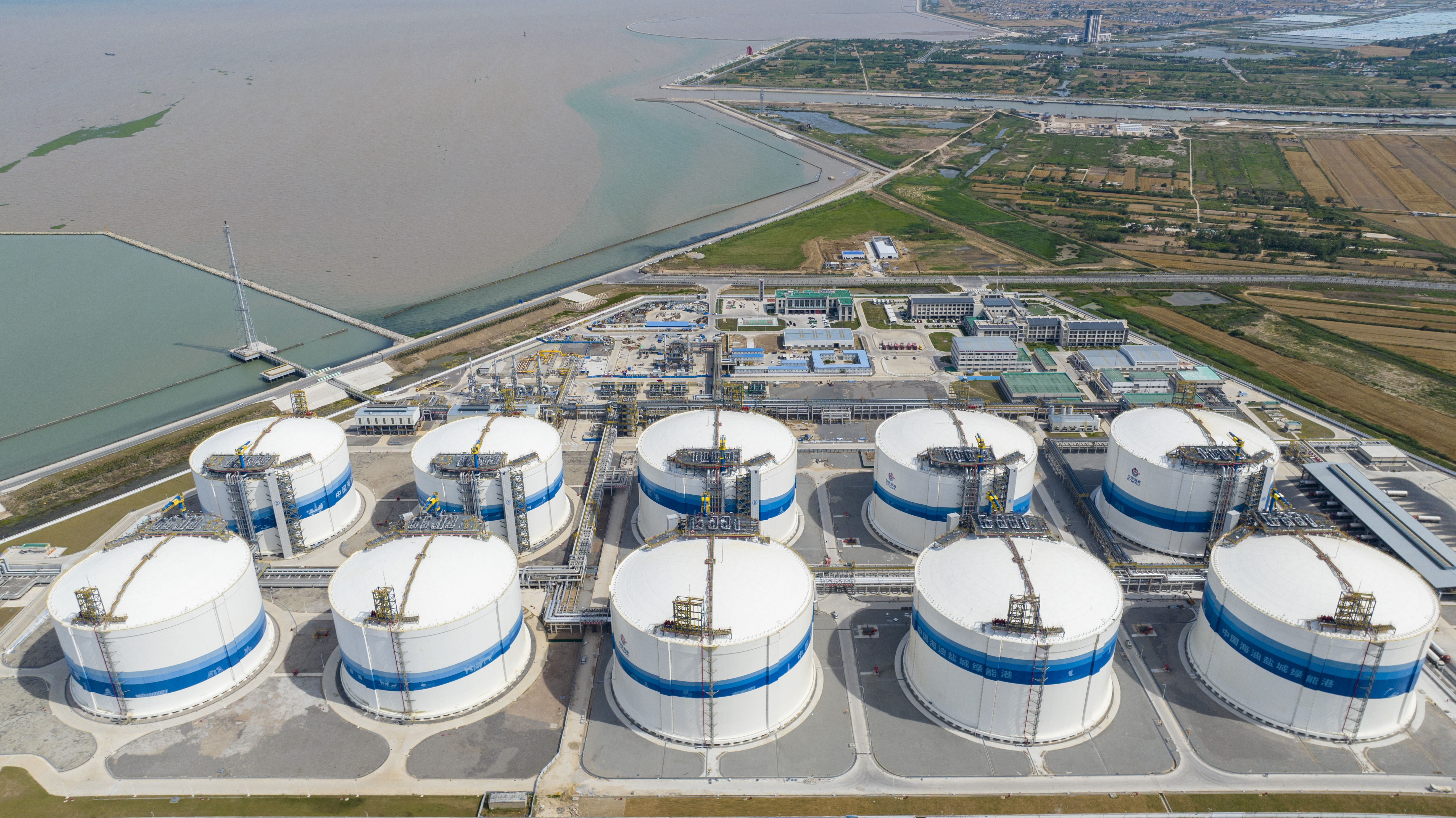 232240131929878529.jpg 232240131929878529.jpg