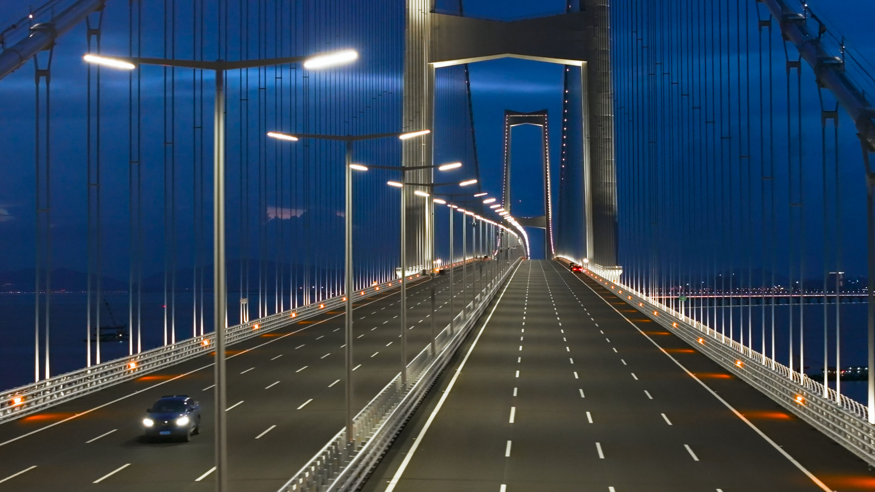 5佛山照明路灯设备照亮深中通道桥面.jpg b246179a325142c4892b9ecf7504ed6d.jpeg