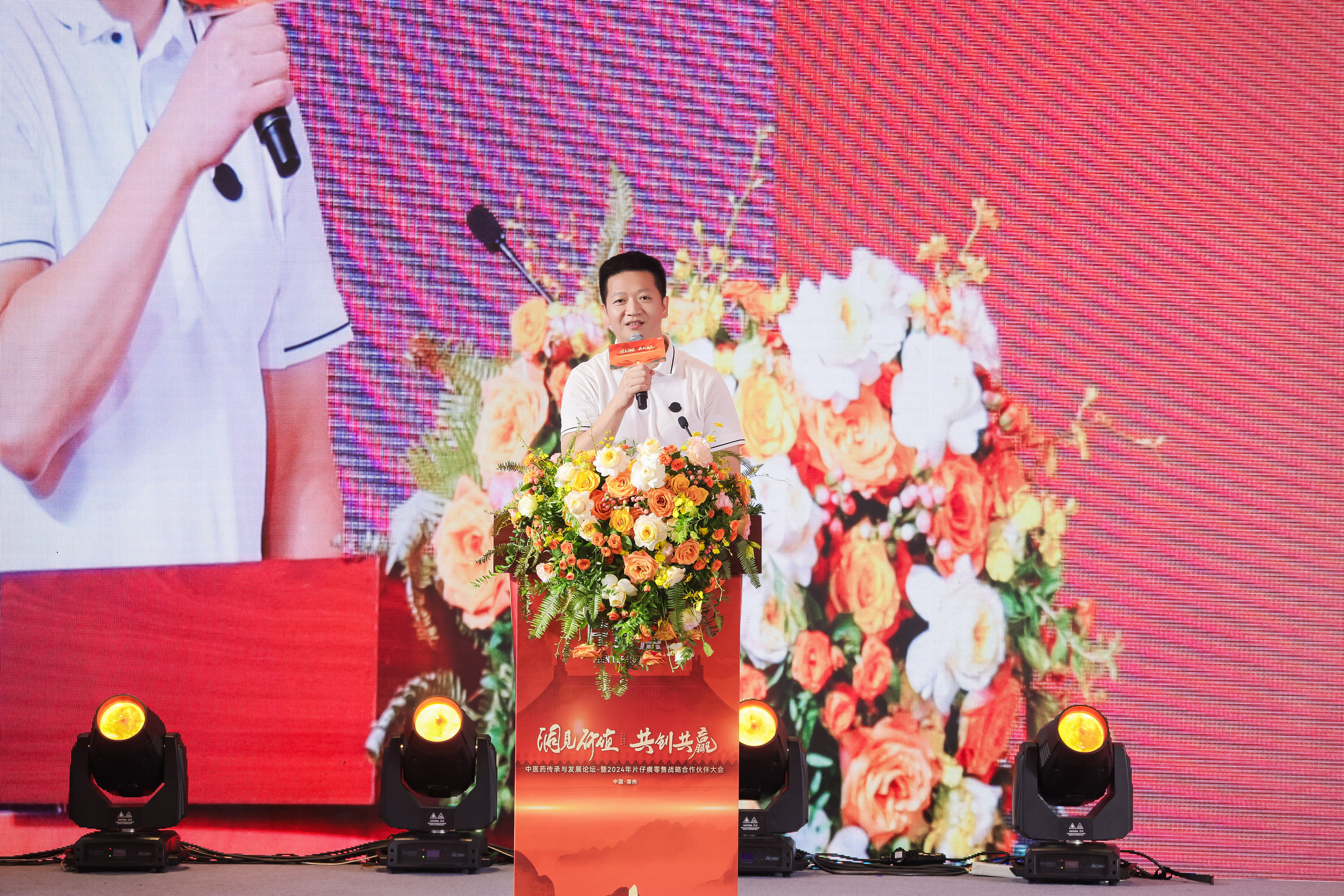 dbdfdb9848024e6a8a463bbff2c40d4b.jpg dbdfdb9848024e6a8a463bbff2c40d4b.jpg