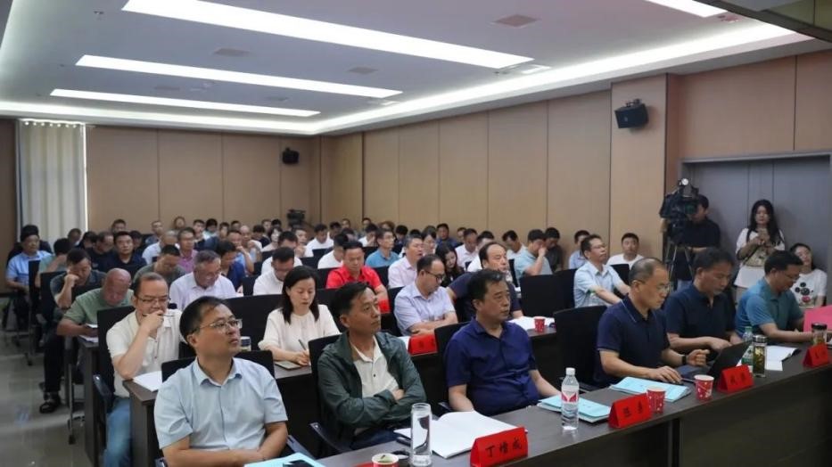 4.jpg f5b4f9dce4e942908fbadb45735da760.jpeg