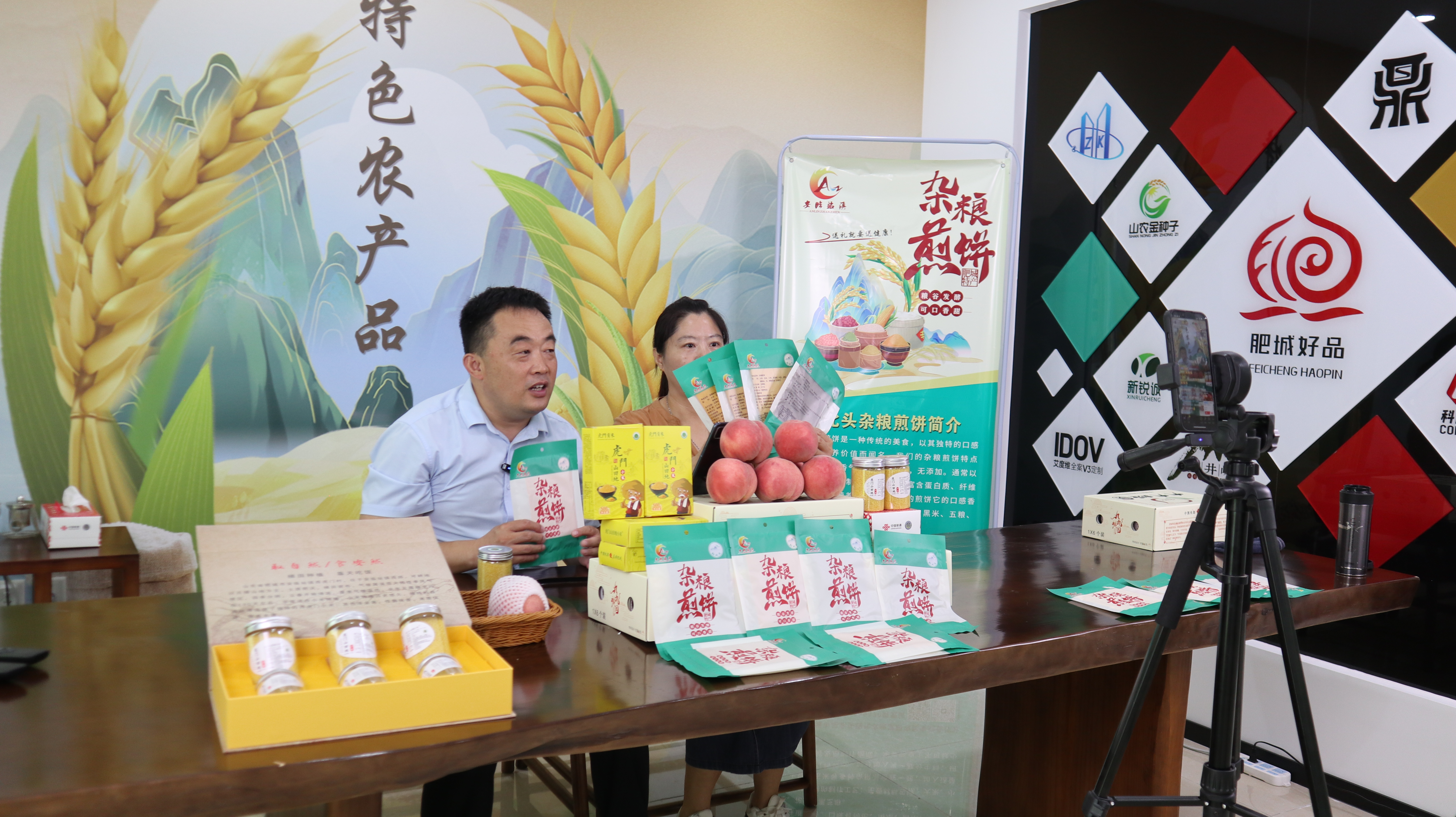 63eaafc782e417a90388d95ba973e2e.jpg d158499f9f954cbaac8980a355b2e67e.jpeg