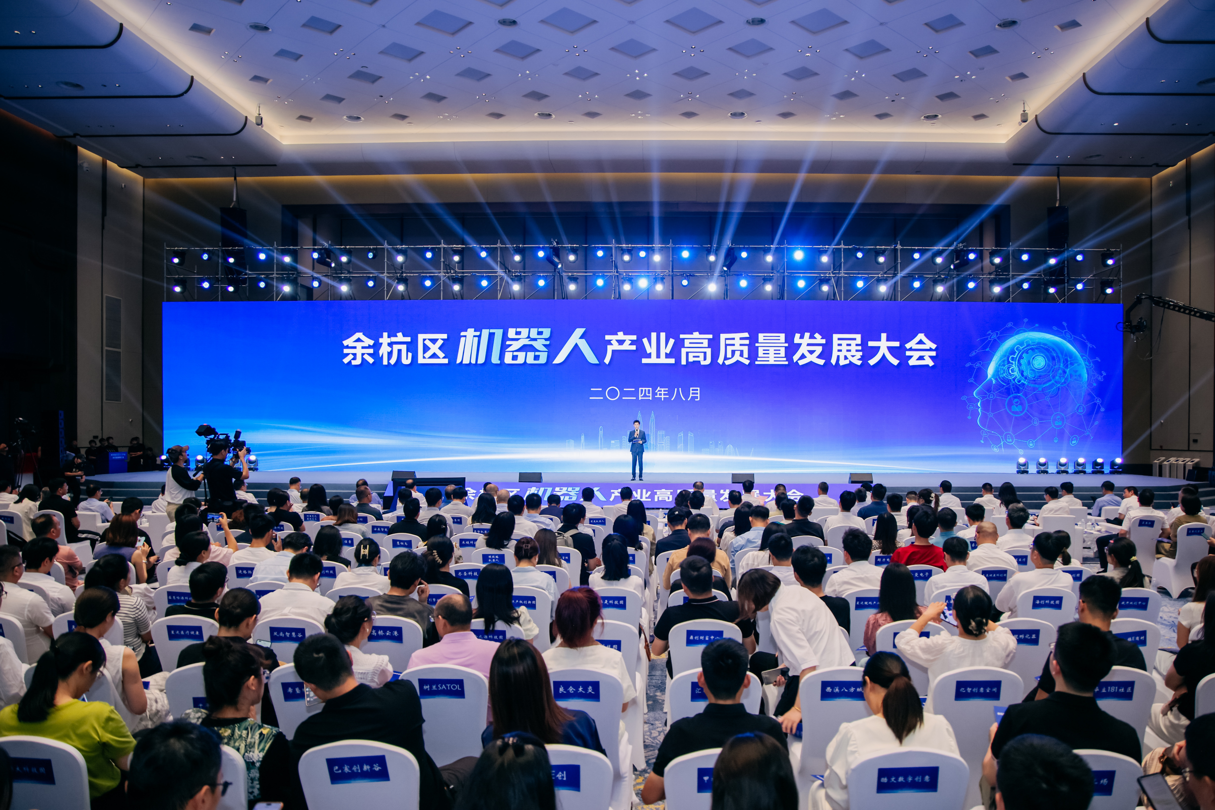 图片1.png 605cf06f90b24bb7808796dfa9a83c25.png