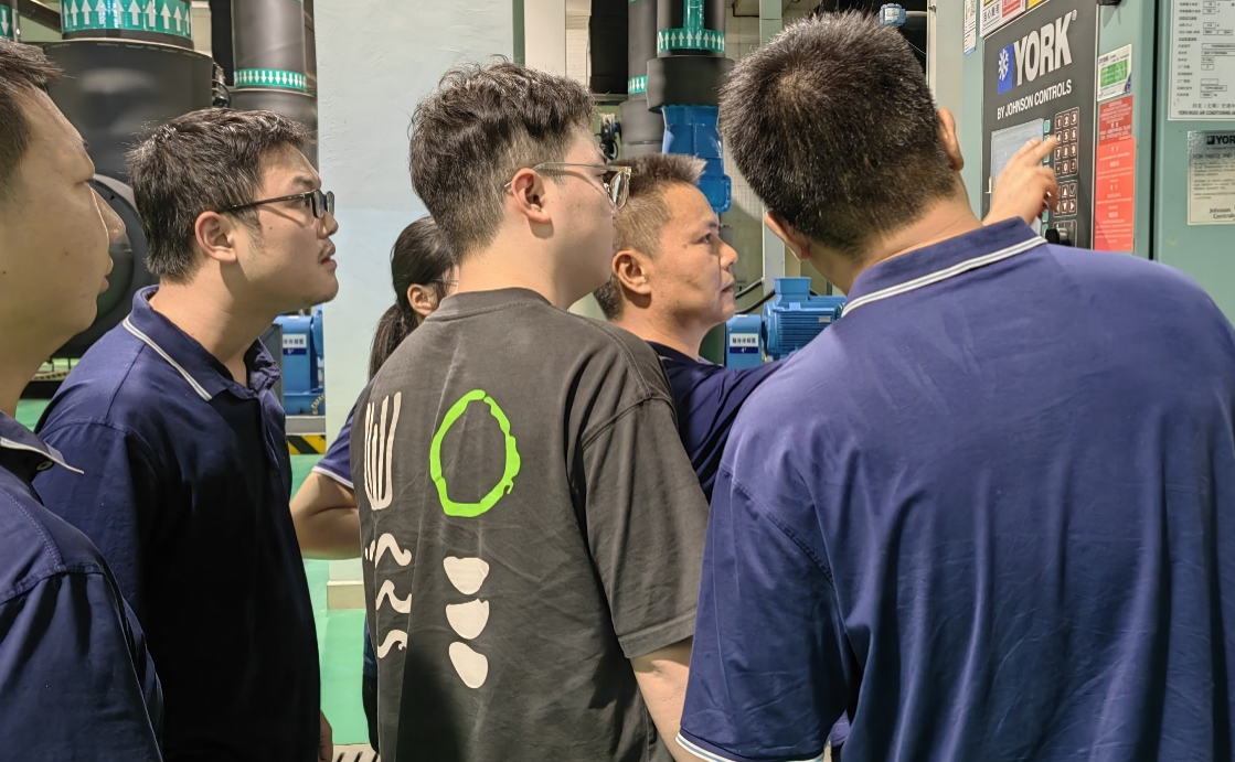 图片1.png 7633b8e25fc7404d992c533b1512674d.png