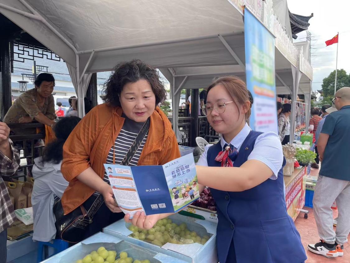 image003.jpg 2a213e519e5b4c43ba5a9960b5e63f8d.jpeg