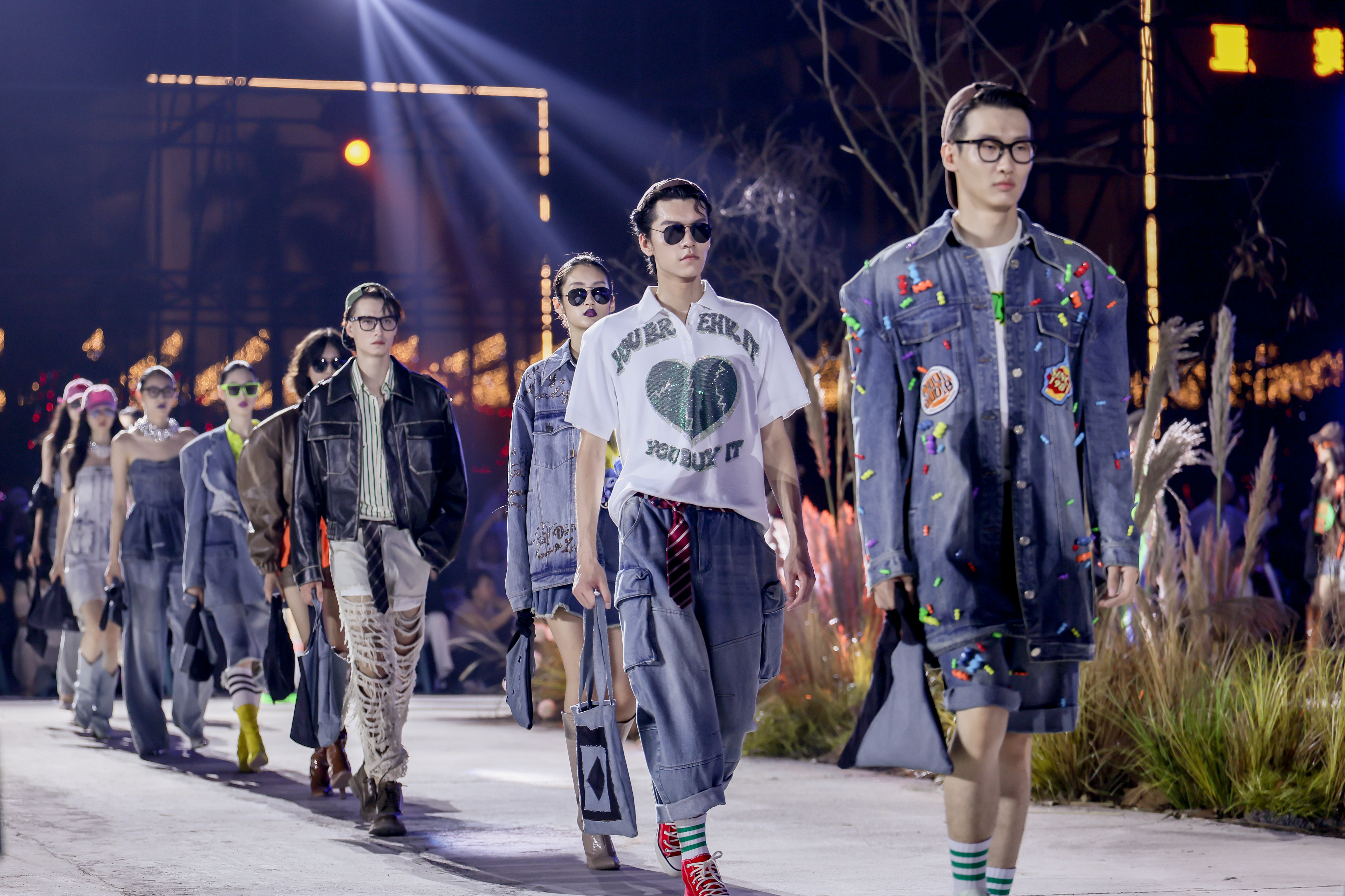 QY016613-opq3227419977.jpg 87eb137a7d1f4382affe9589911c9e3d.jpeg