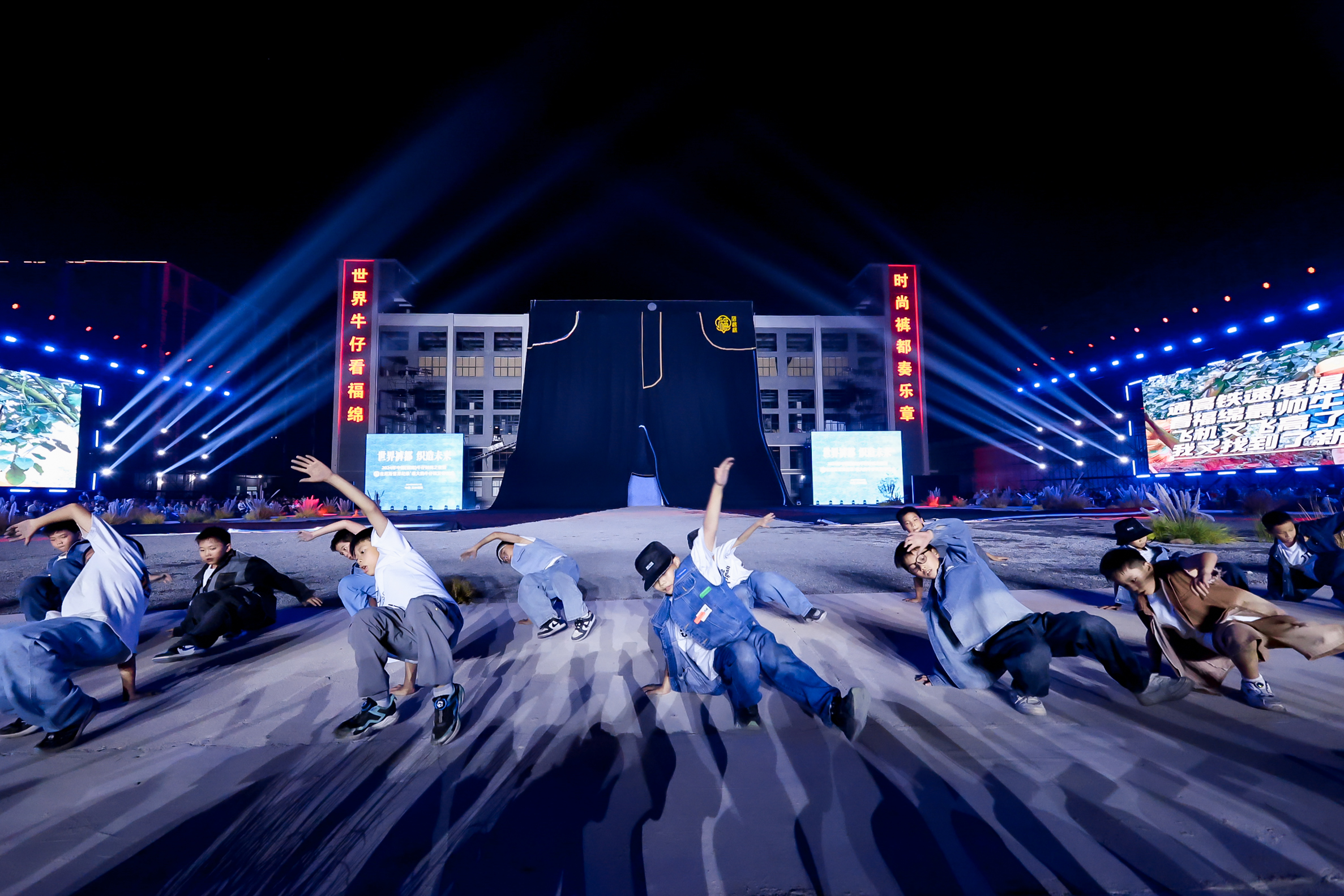 1U0A0772-opq3227363126.jpg d9eeddeb5ddc4654b6e57a2157a614bd.jpeg