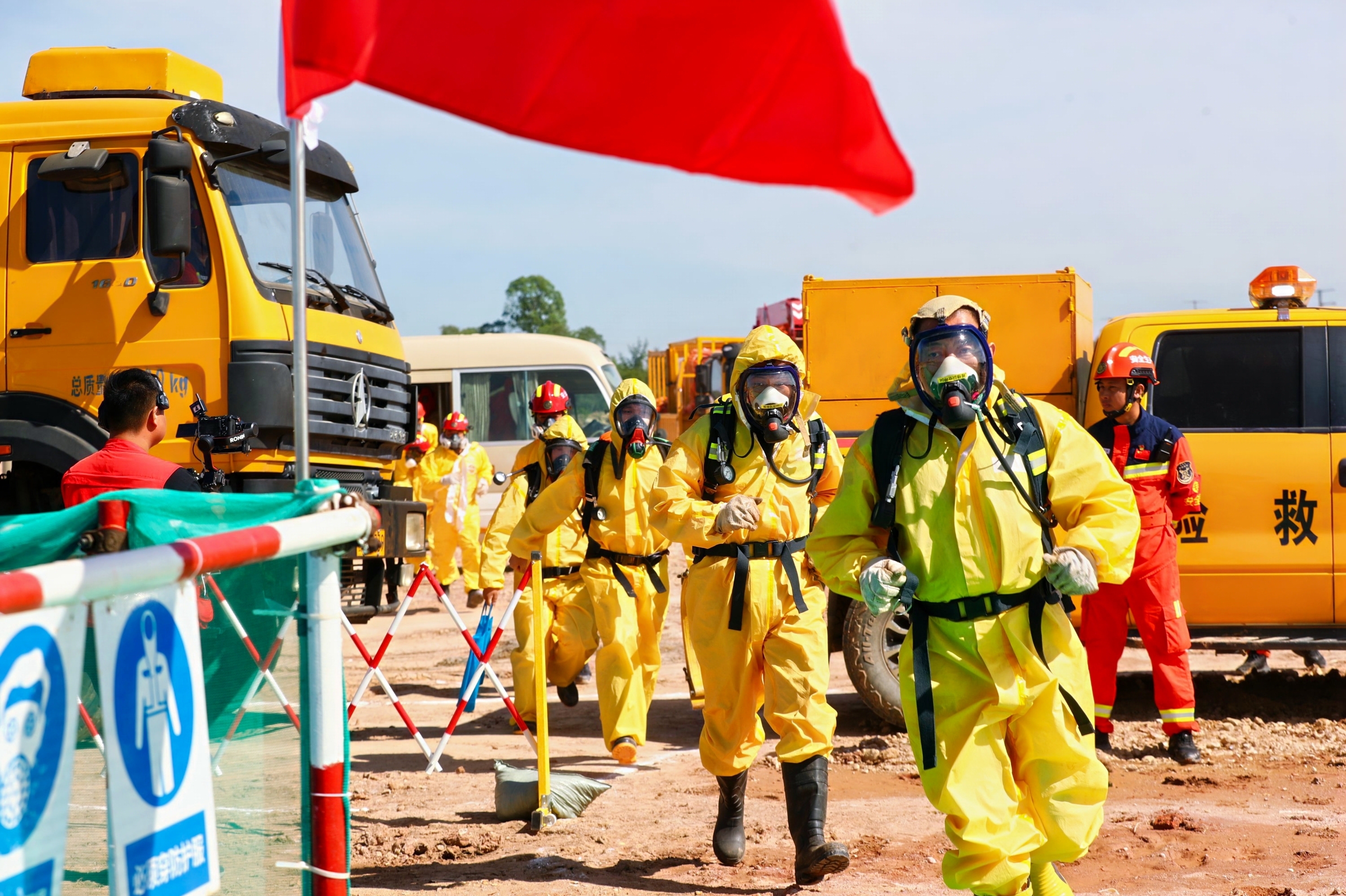 002.jpg 3eb66a8472e24924b371d040e3bb43d1.jpeg