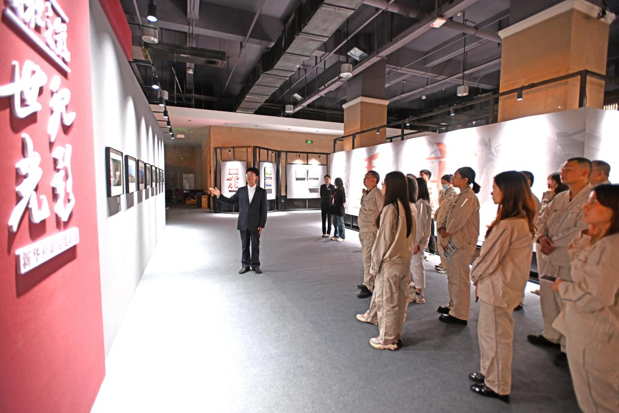 1.png c06ff1406822431b99e01af7e83f627d.png