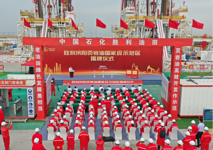 9d41bfabae1c4037b430e3497e9f7de8.png 9d41bfabae1c4037b430e3497e9f7de8.png