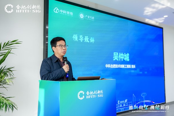 2.jpg 8860f735f27b46af9feb544f7f1d4bde.jpeg