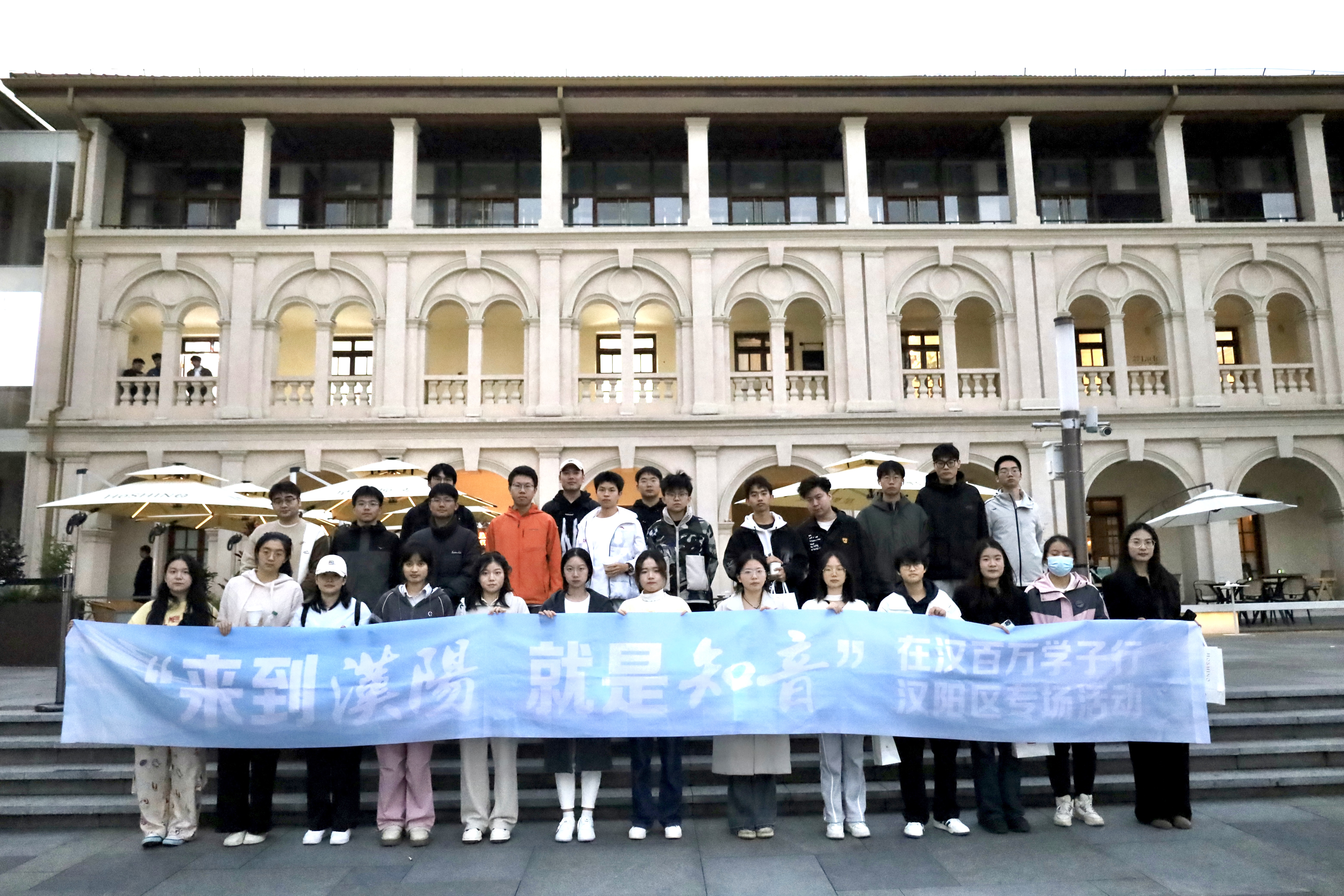 5.jpg 55ed32bd007b414889401c13ef2c9fa1.jpeg