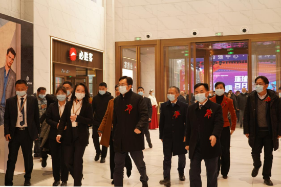 “双茂联动”再建一城  百强中心·十堰环球港双MALL商业“航母”今日启航v (1)1624.png