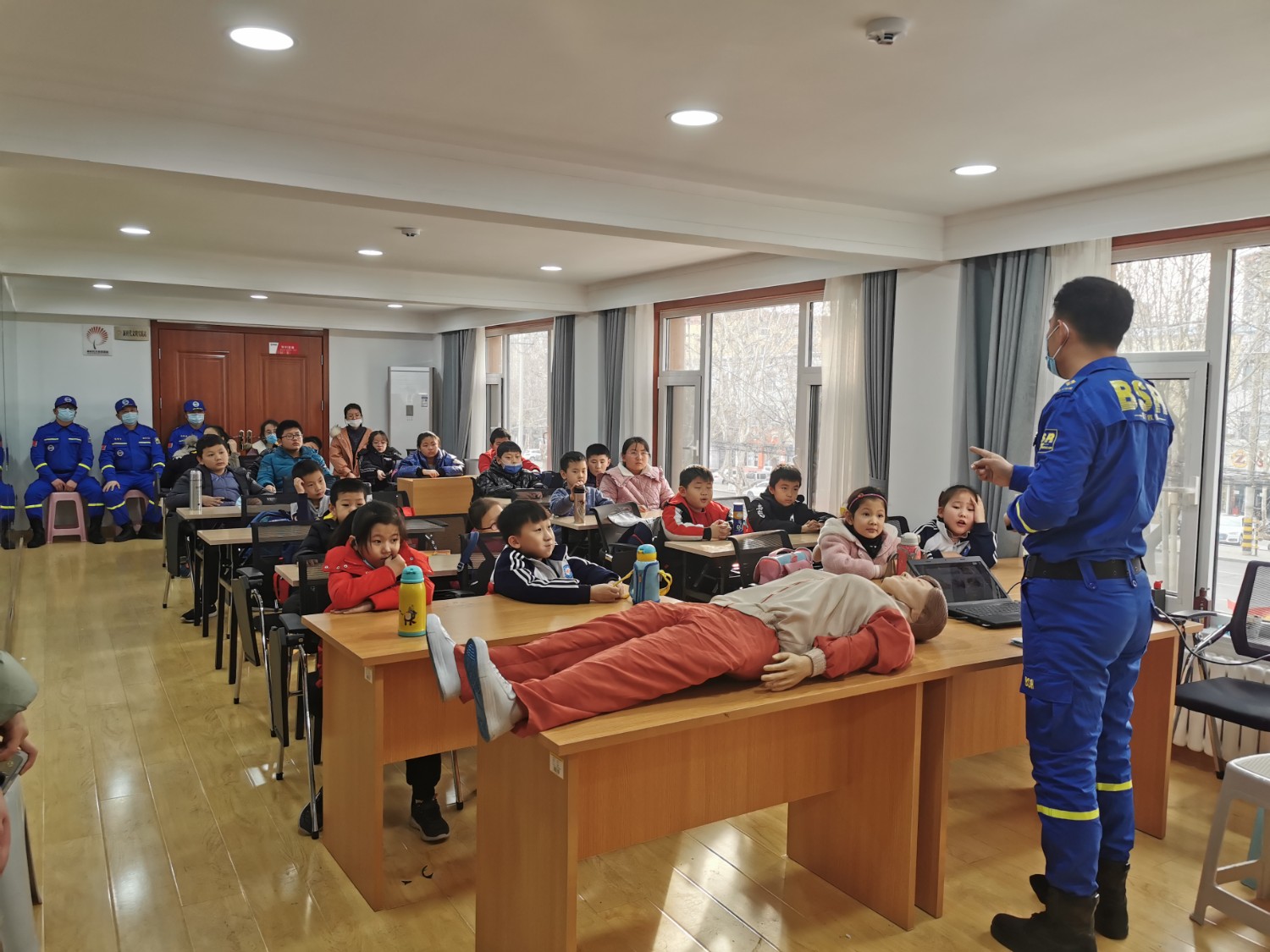 565aac163fe44568ac4f06898dd54370