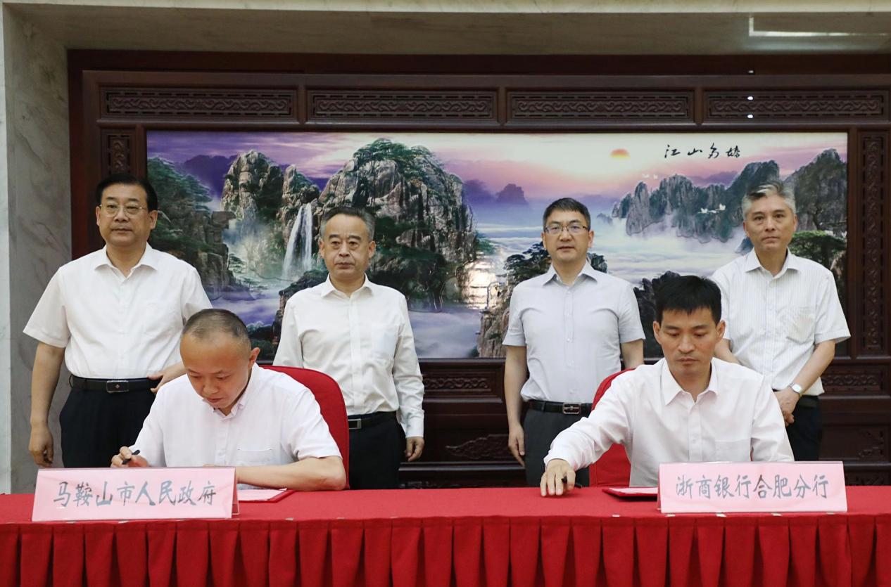 7992ebd3c894ca3a0ab6fefb3427d90f