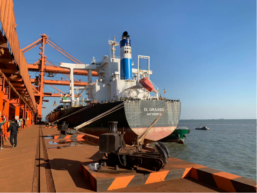 【消息稿】新港口 新挑战！上汽红岩携手友道智途驶入全新场景-修订613.png