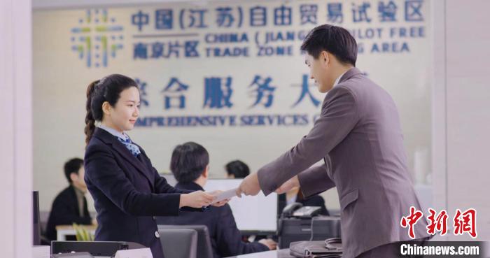 b58e07e7-35c9-4777-b0e8-f69d143e599c_zsite