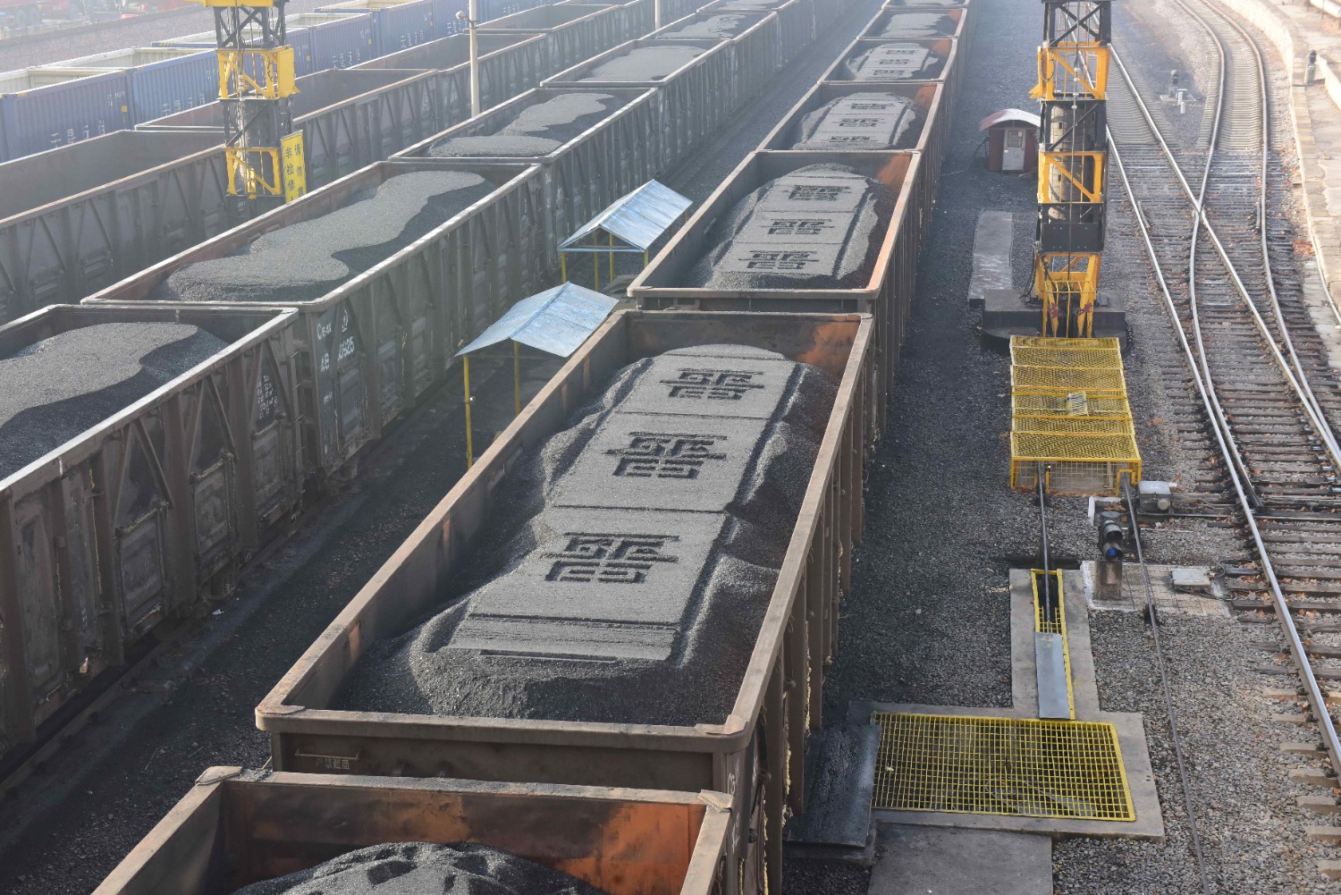 40e2c59d889d4ad3a4d3dfb666c8d172