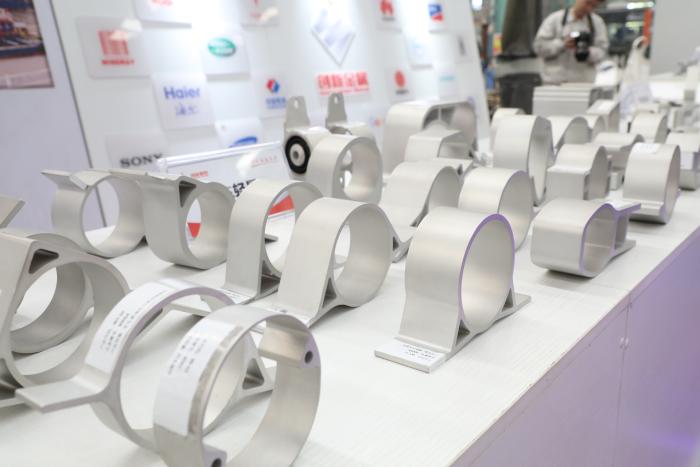 00300071842_i1000700000467a0_9a4f5b63