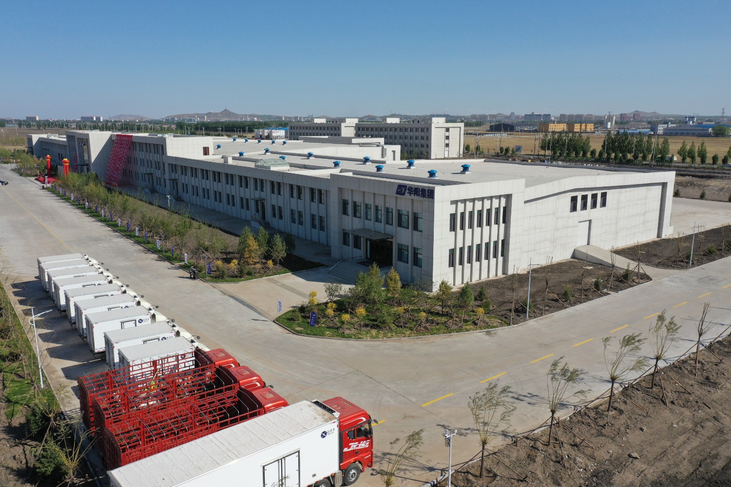 内蒙古华阳牛业科技集团有限公司20万吨牛肉加工冷链物流项目。（梁永峰 摄）.jpg