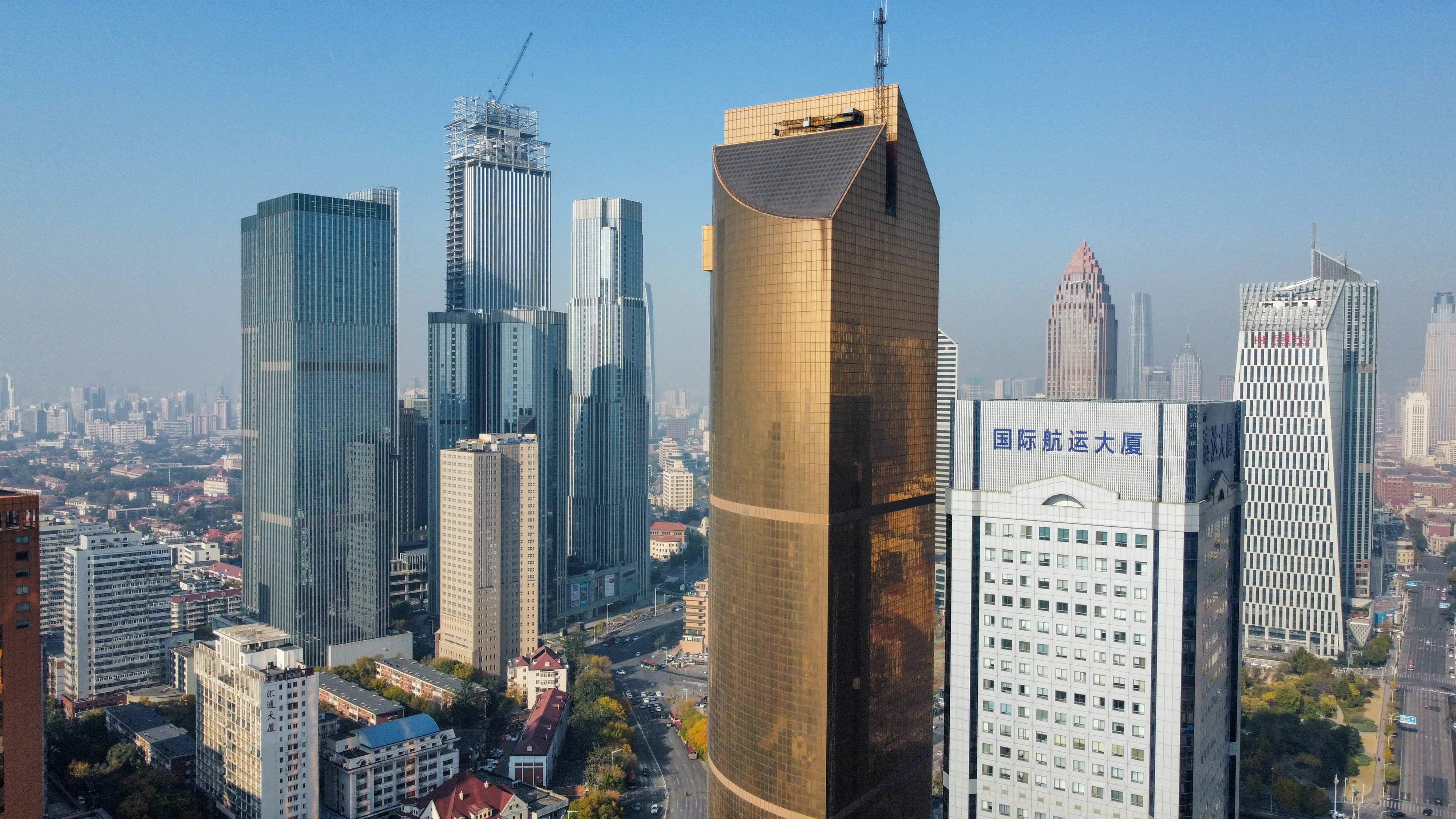 新华指数·年终策划│航运服务业高质量发展迎来新机遇 - 中国金融信息网