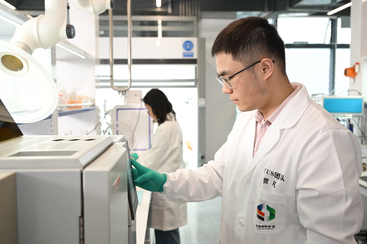 浙能集团持续加大优秀人才吸引力度，白马湖实验室成为继浙能集团、中来股份后集团系统第三个国家级博士后科研工作站。 白马湖实验室 提供.JPG